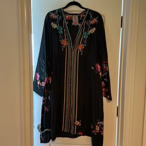 Gorgeous silk Johnny was tunic/dress! Like new!